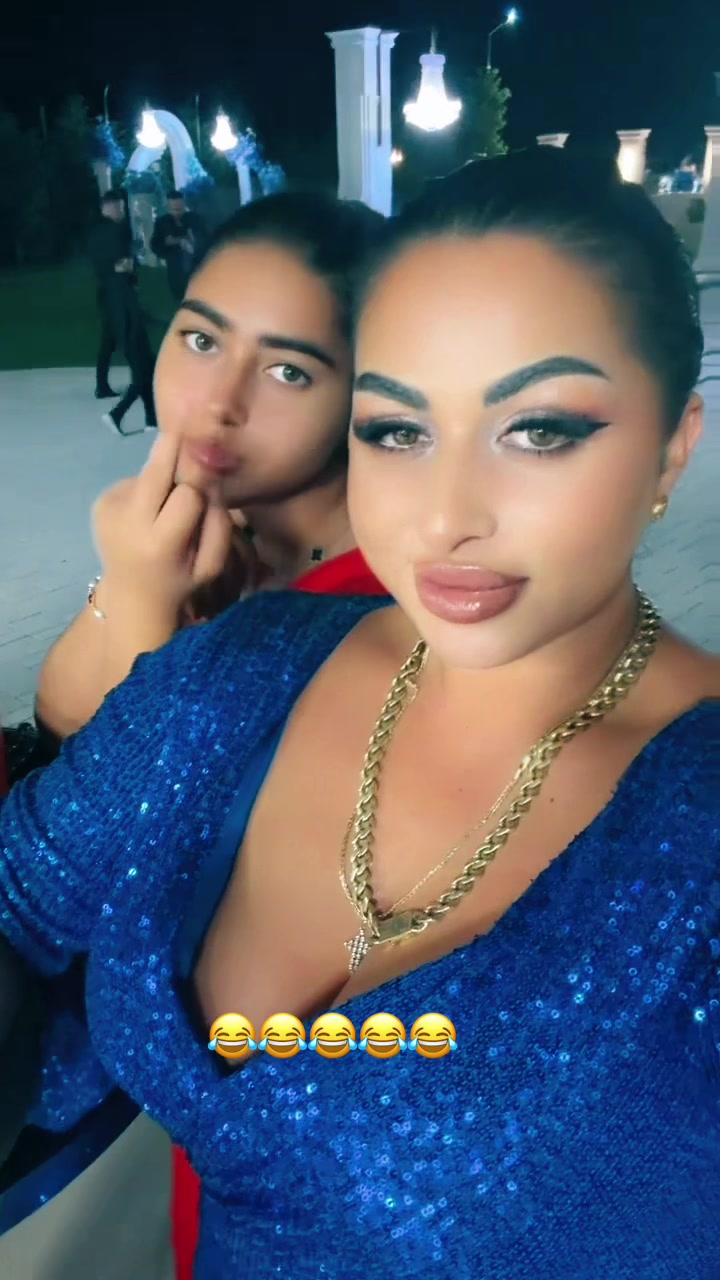 @Marin Ioana Ade Erika💙❤️💚
