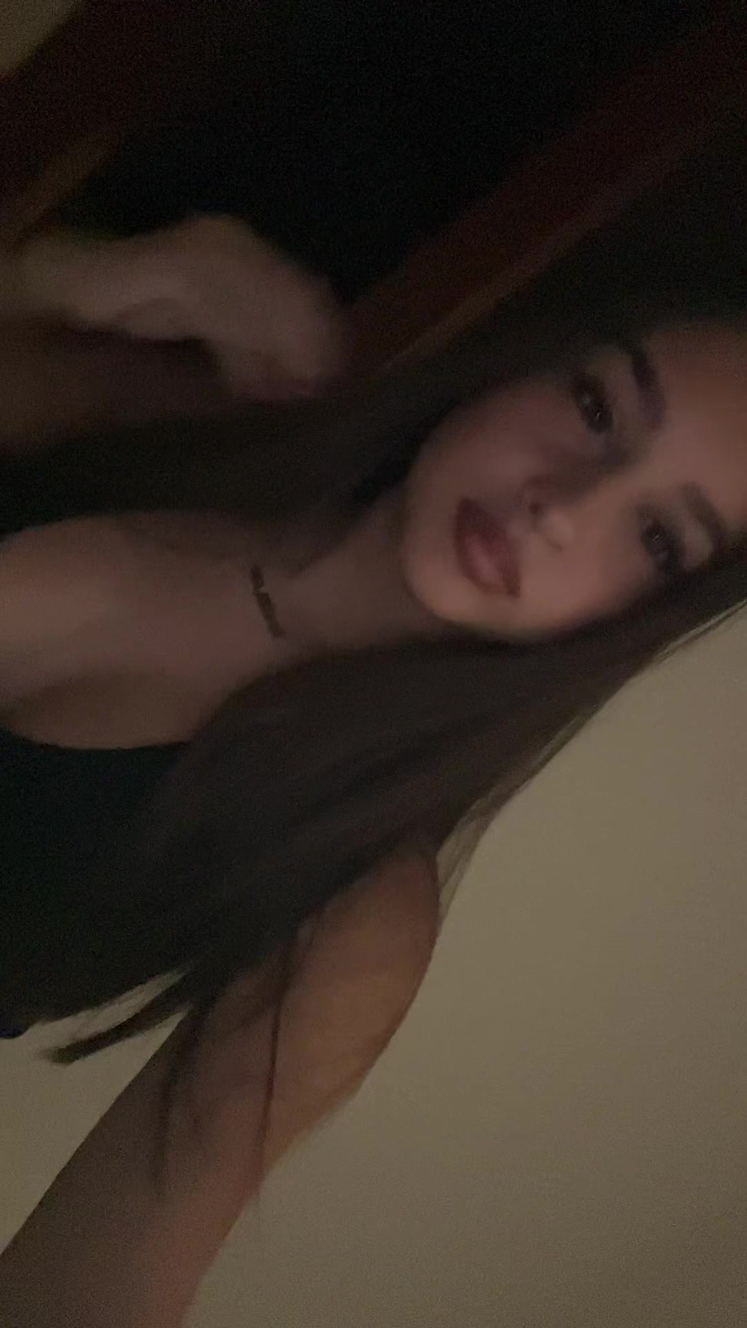 @angylanzillo_