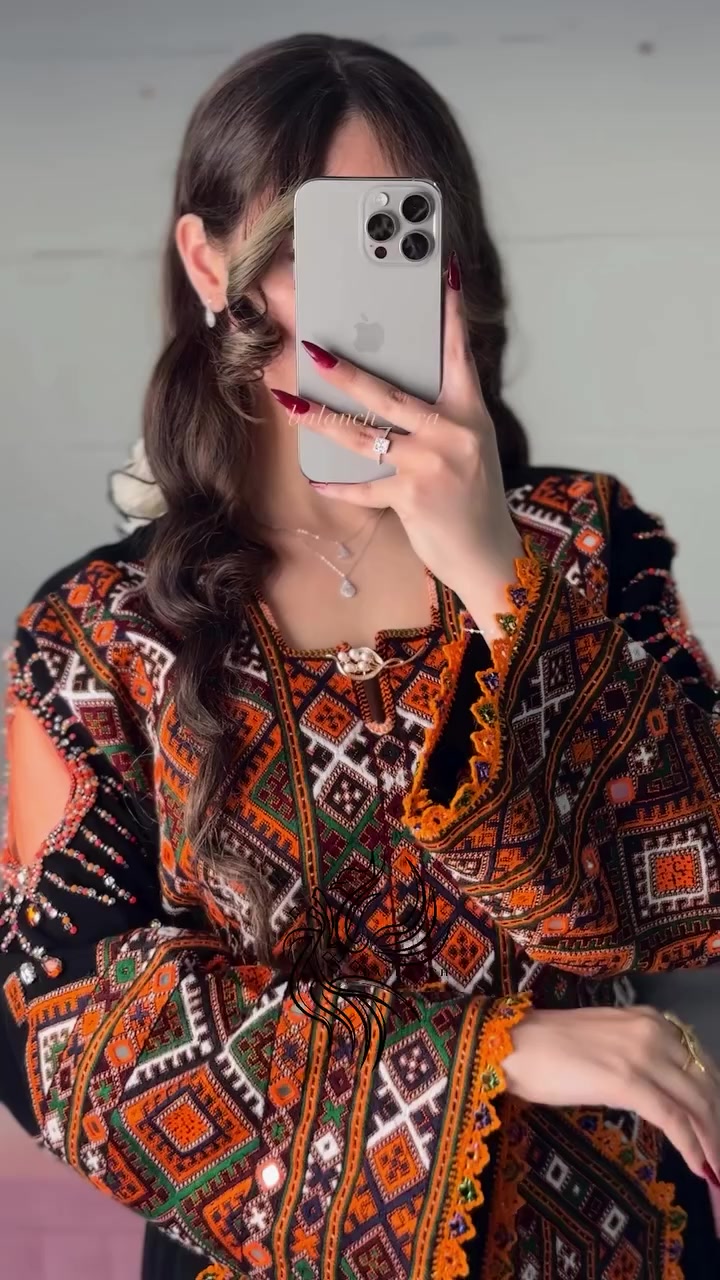 @🦋⃟⃟ ͥ ͣ ͫ نازش ماشکیلی👰࿐