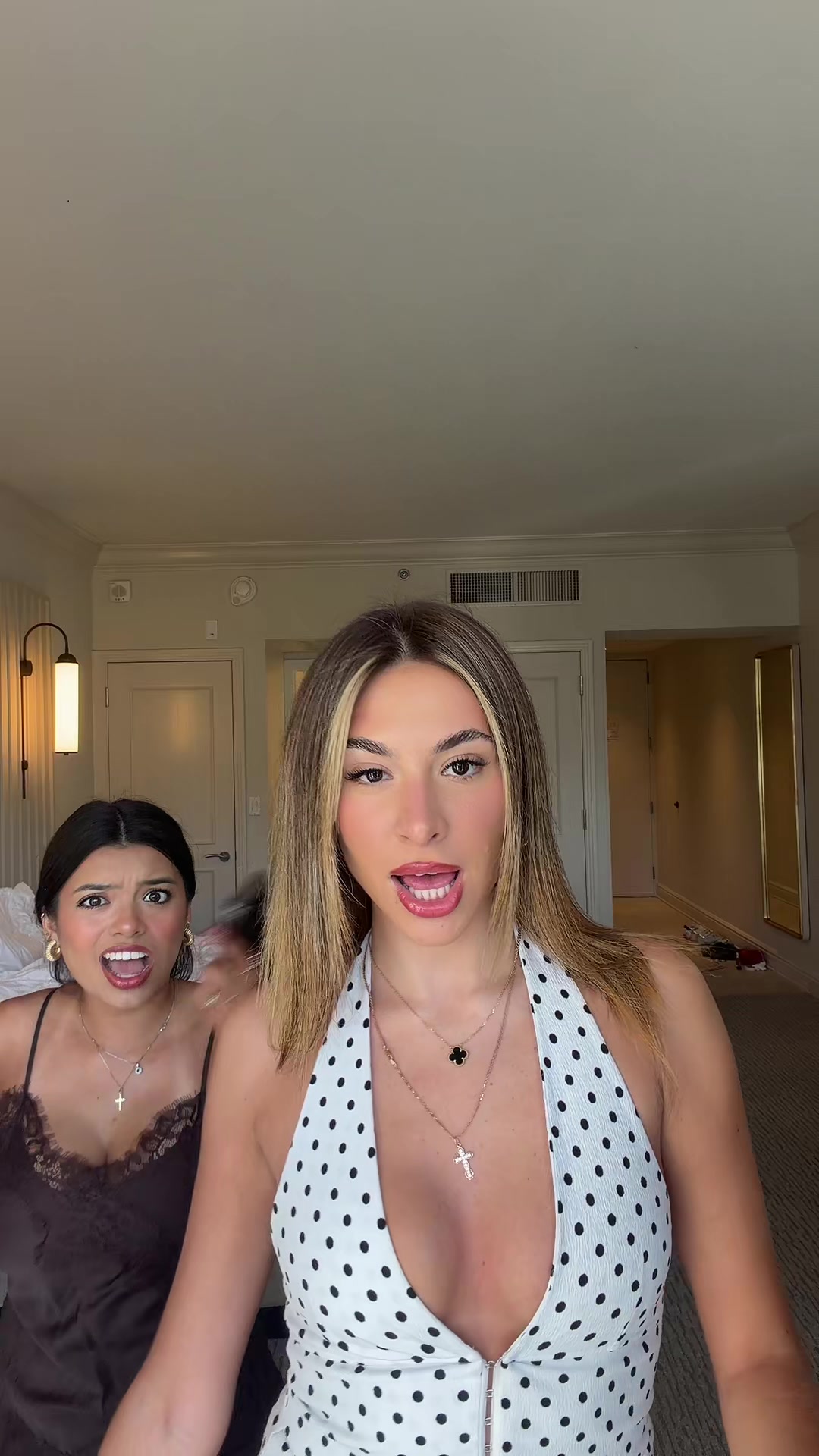 @Julia🖤