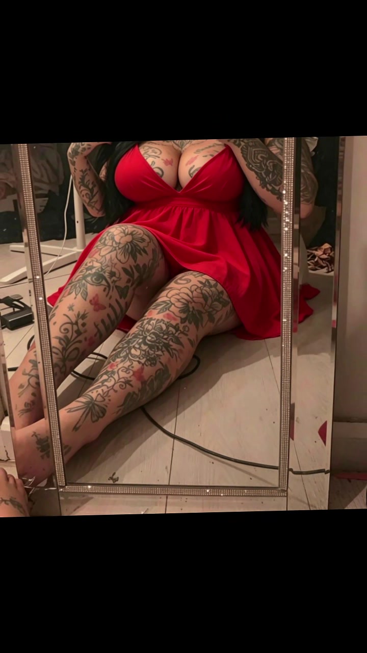 @tattooraverqueenbantergirl💦😉