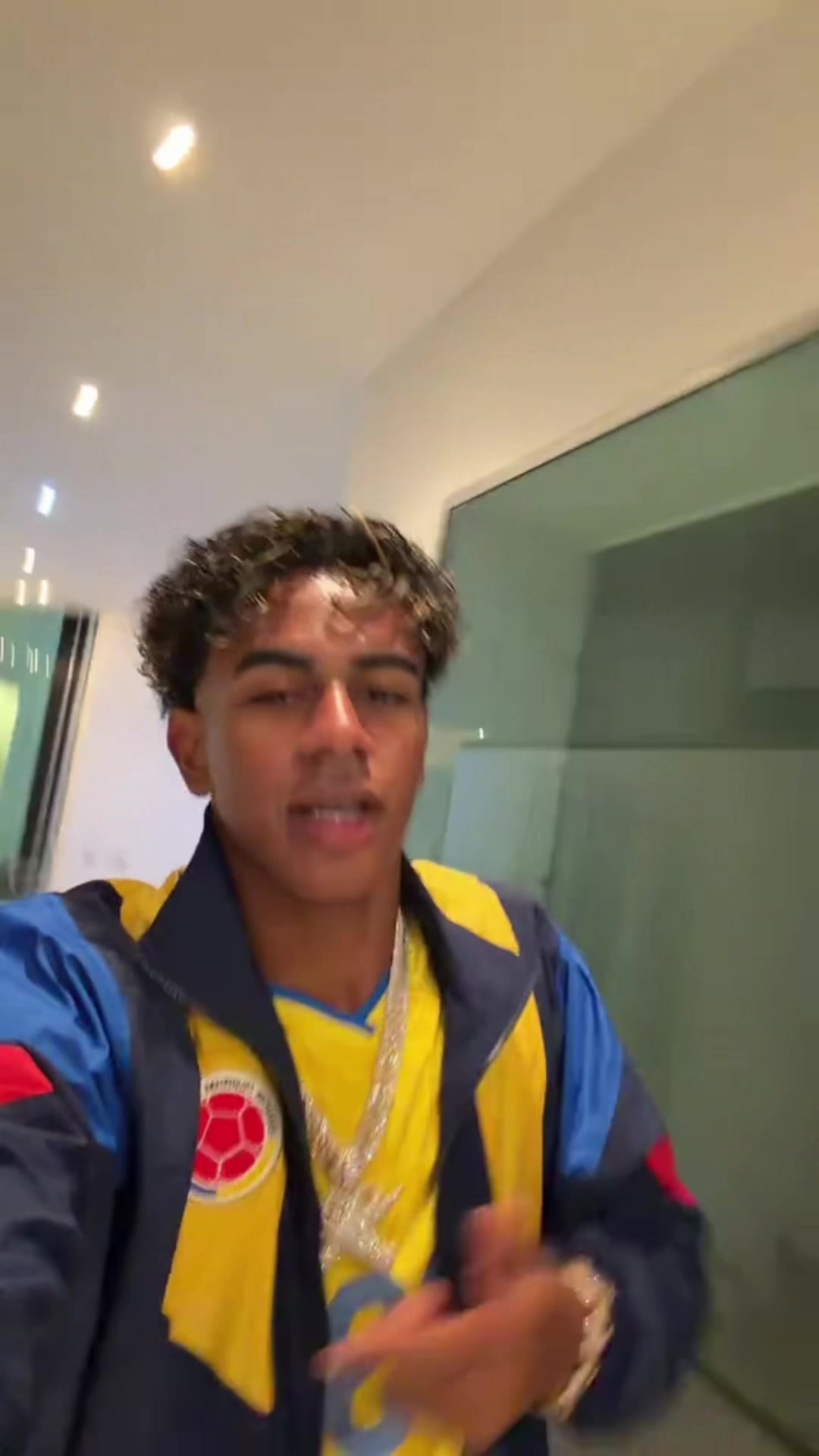 @EmR7⚽️🇪🇷❤️🩹✝️✝️