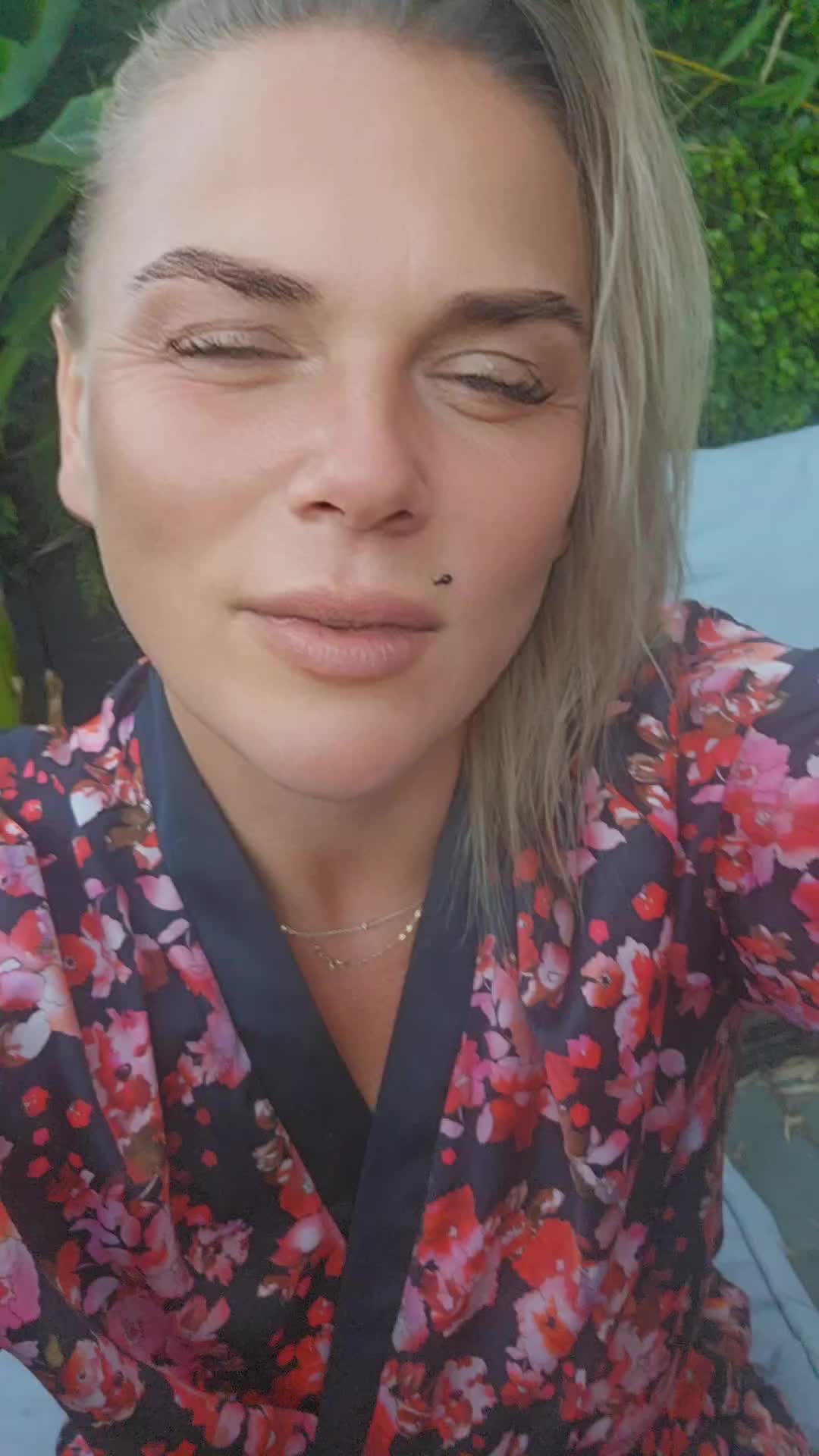 @Angel 😇🇵🇱🇬🇧