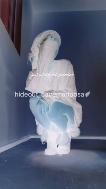 @⃟