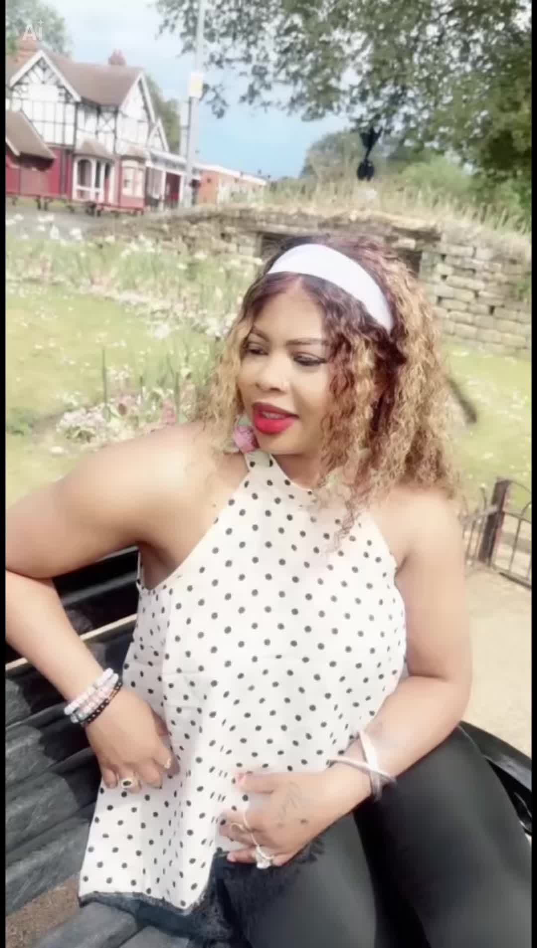 @goldenmama