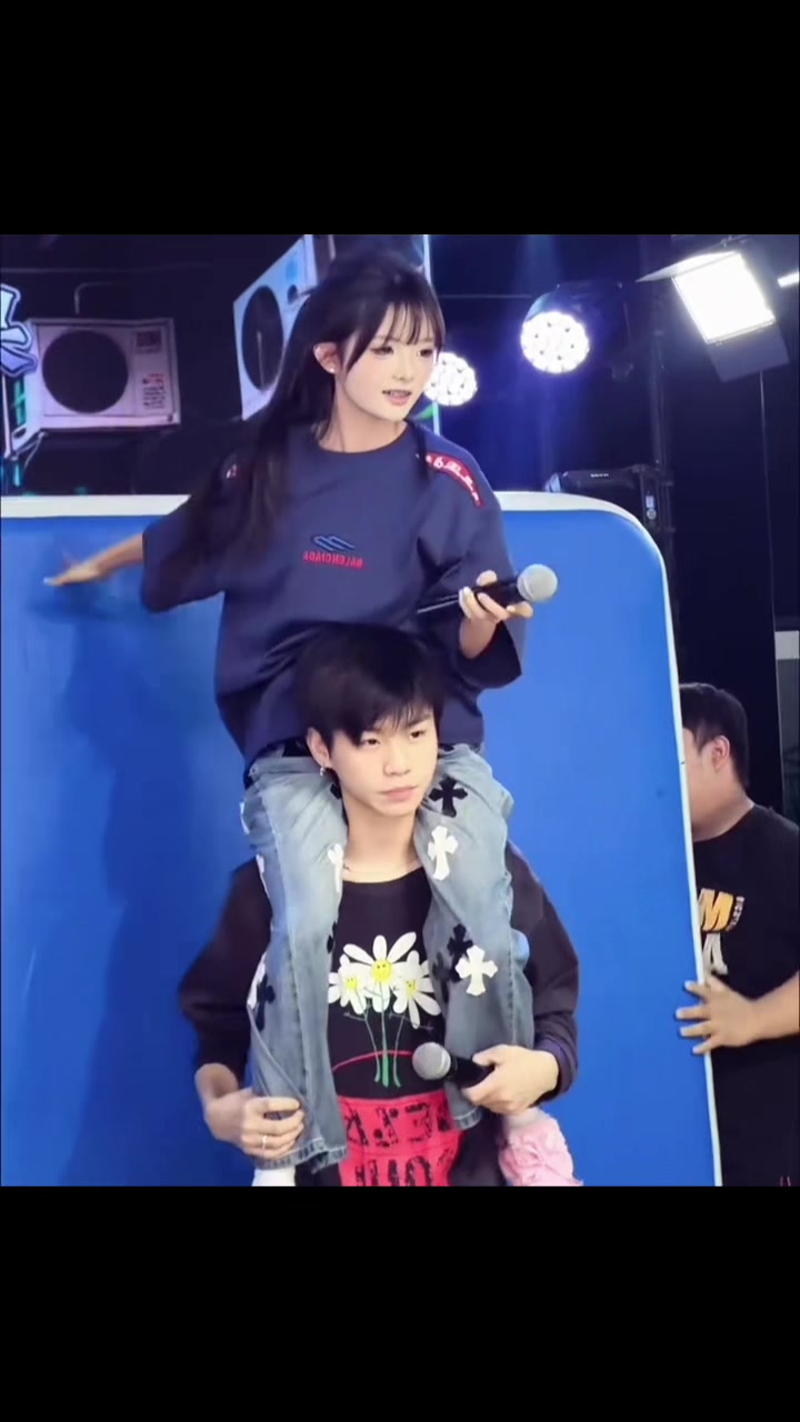 @โจ๐ป