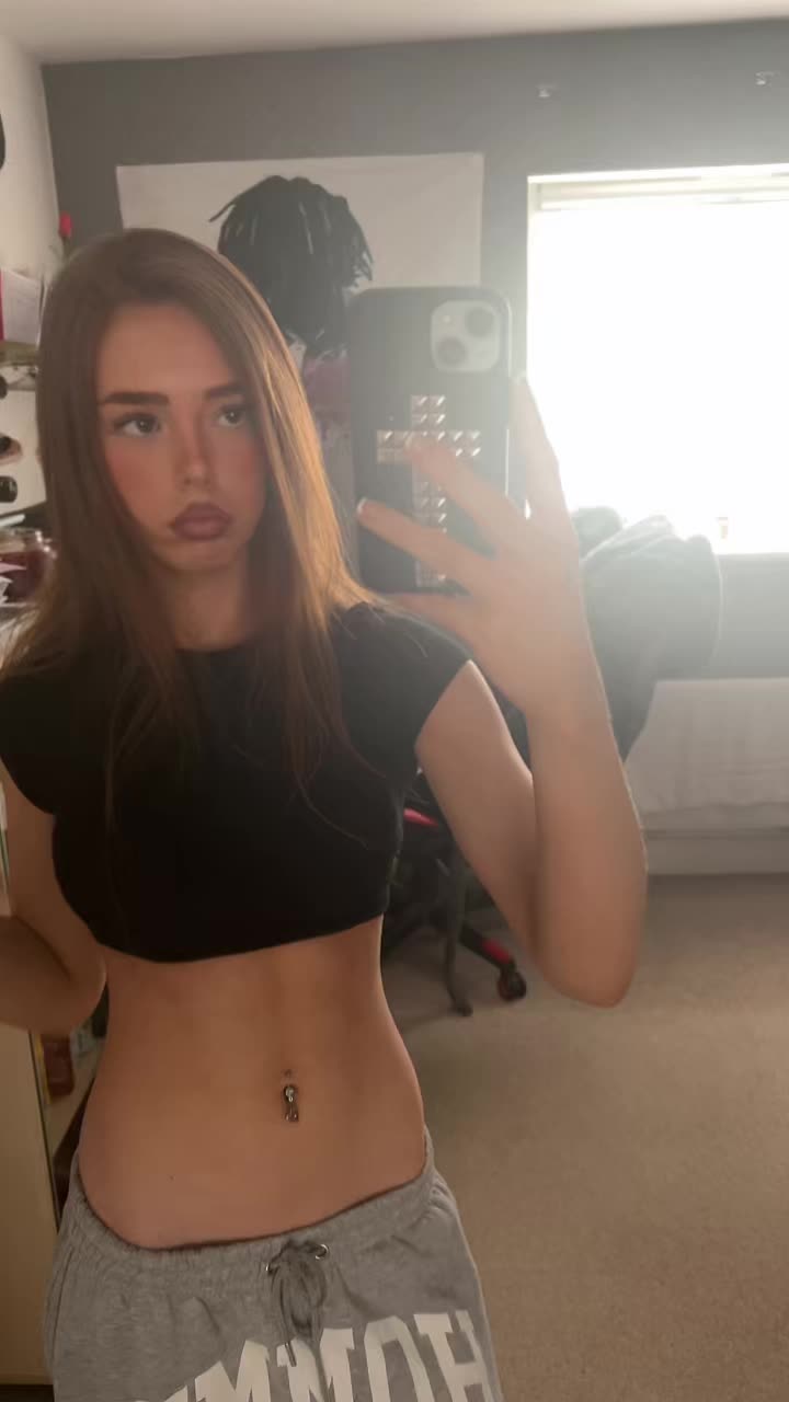 @✱
