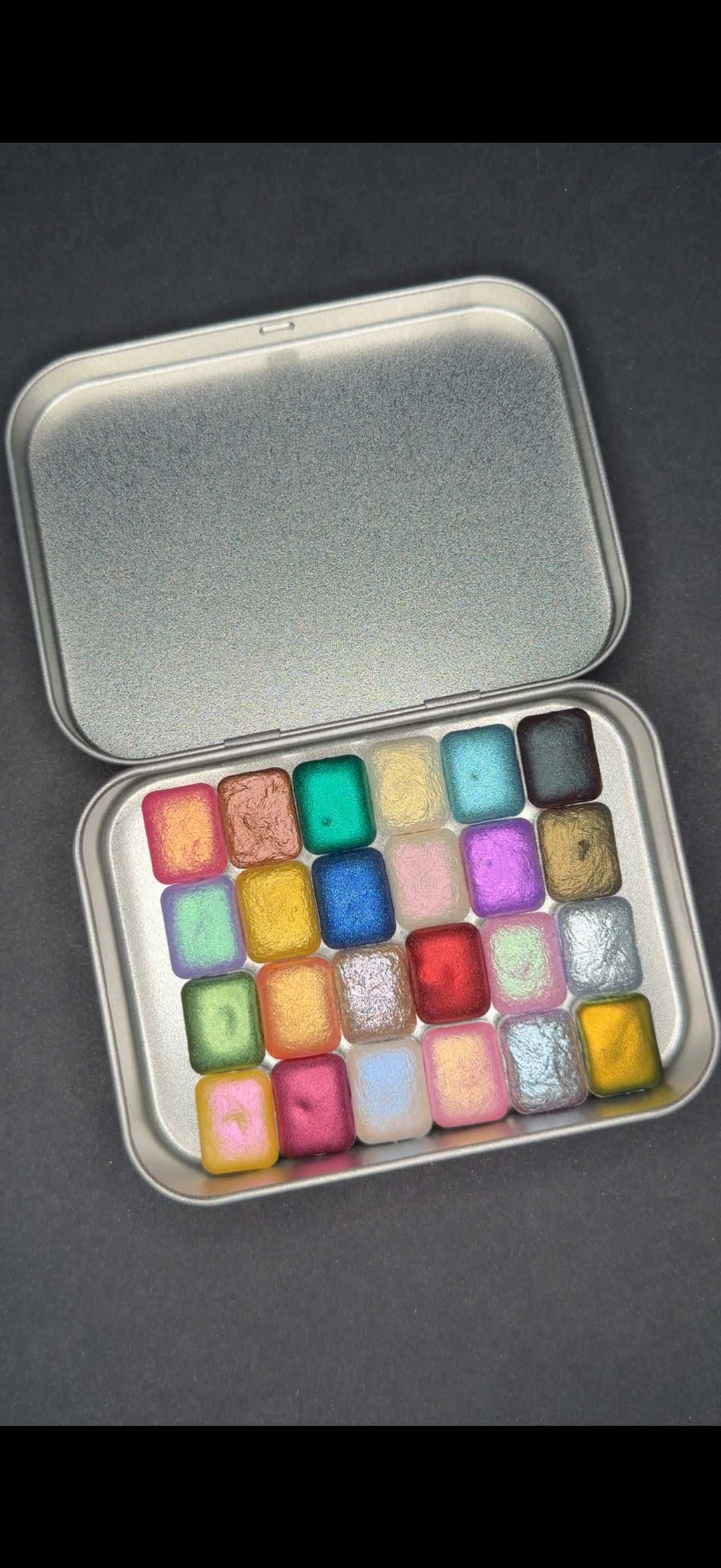 @reneeissancecolours