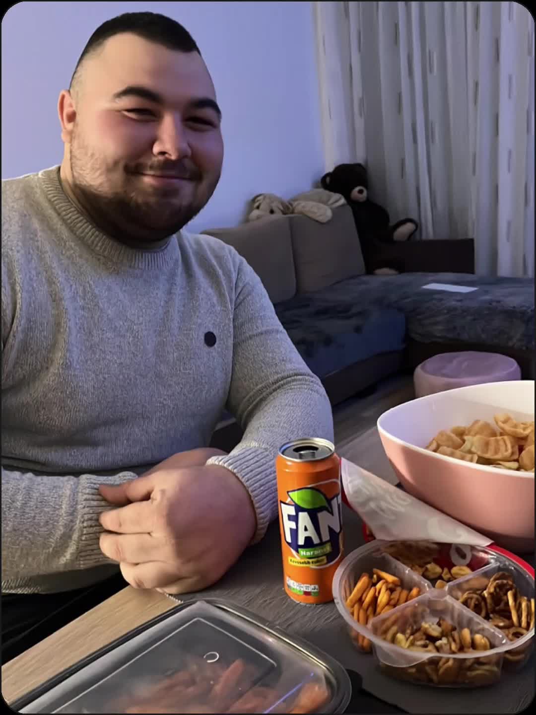 @Ádám Picil