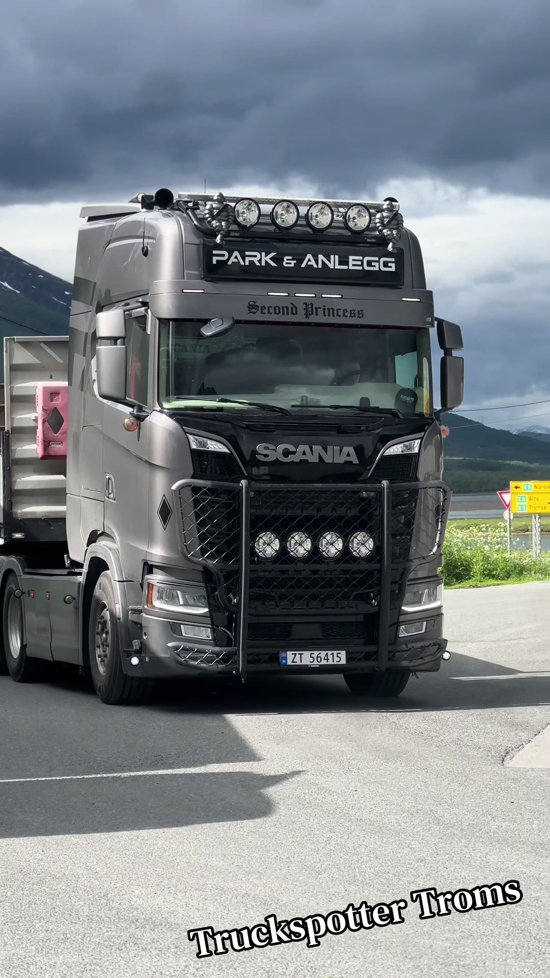 @Truckspotter Troms