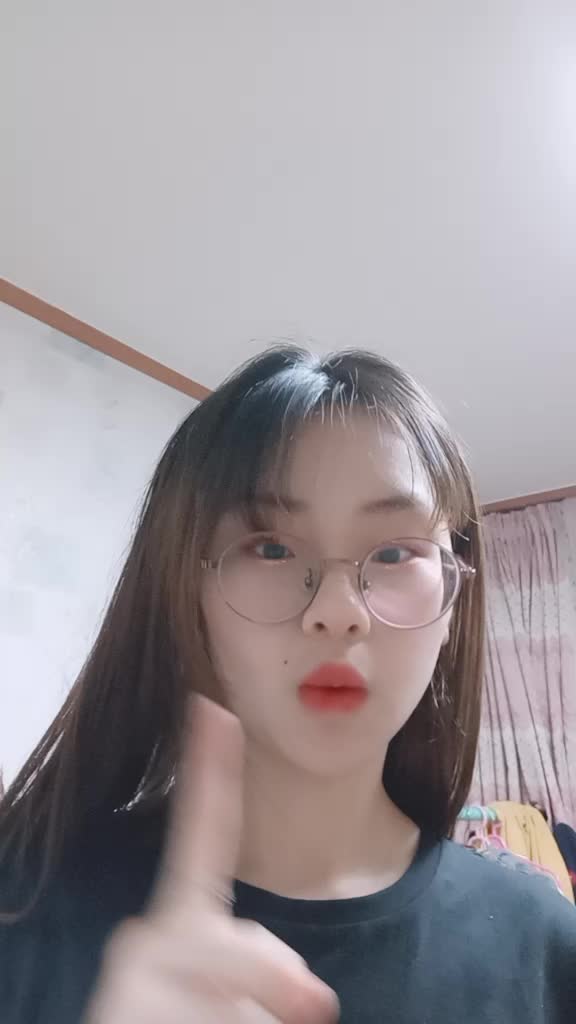 @โ์จ ๐ํฌ์๋ฆฌ๐ฐ