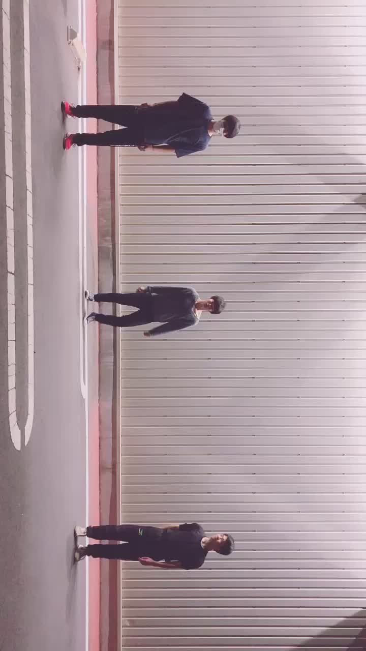 @しおりょー