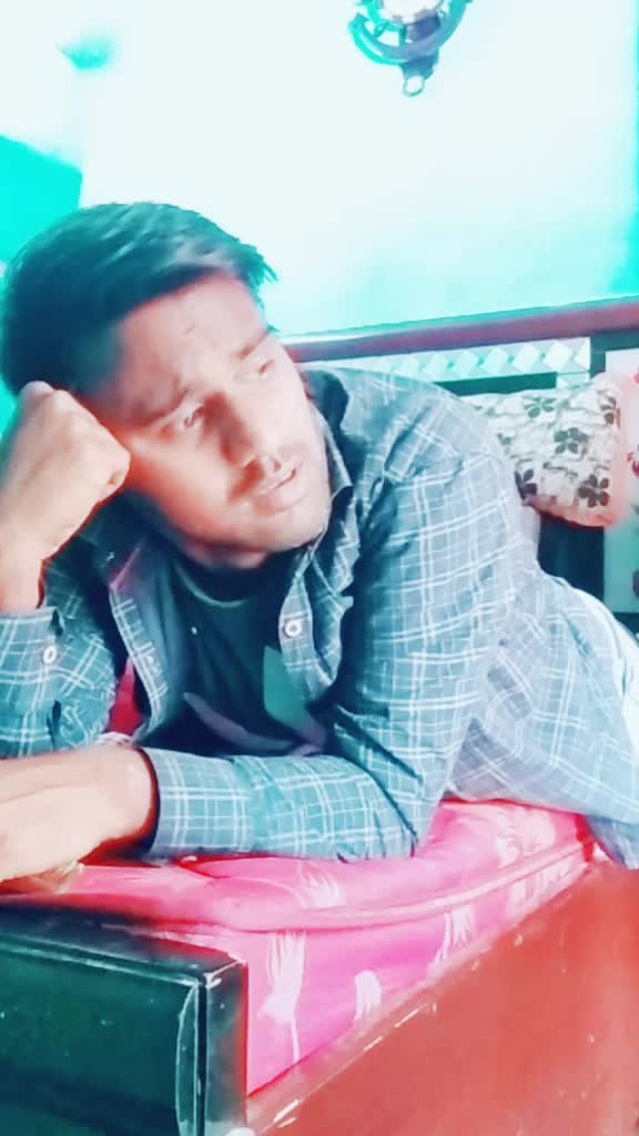 @Mr_ Meraj_04