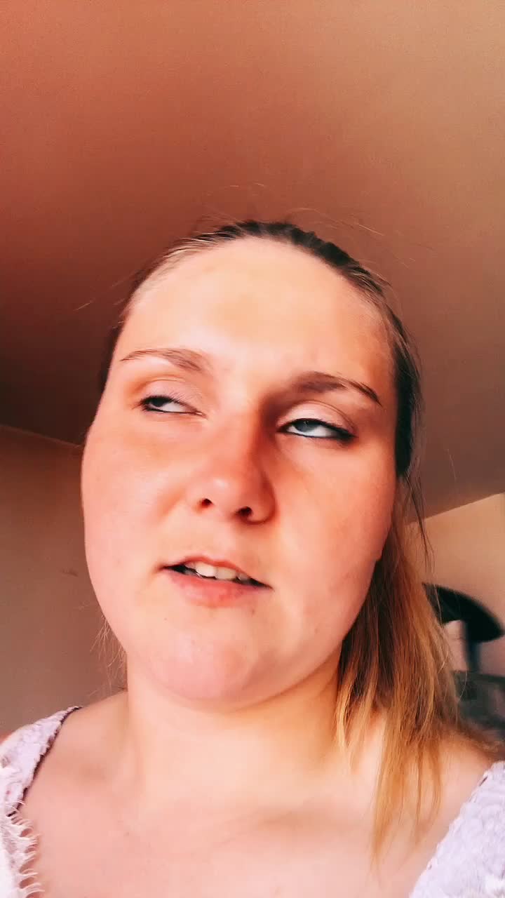 @Kim Kiimyy Kornyeli