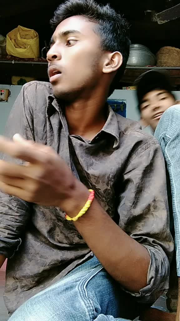 @👑vamshi yadav 🤘