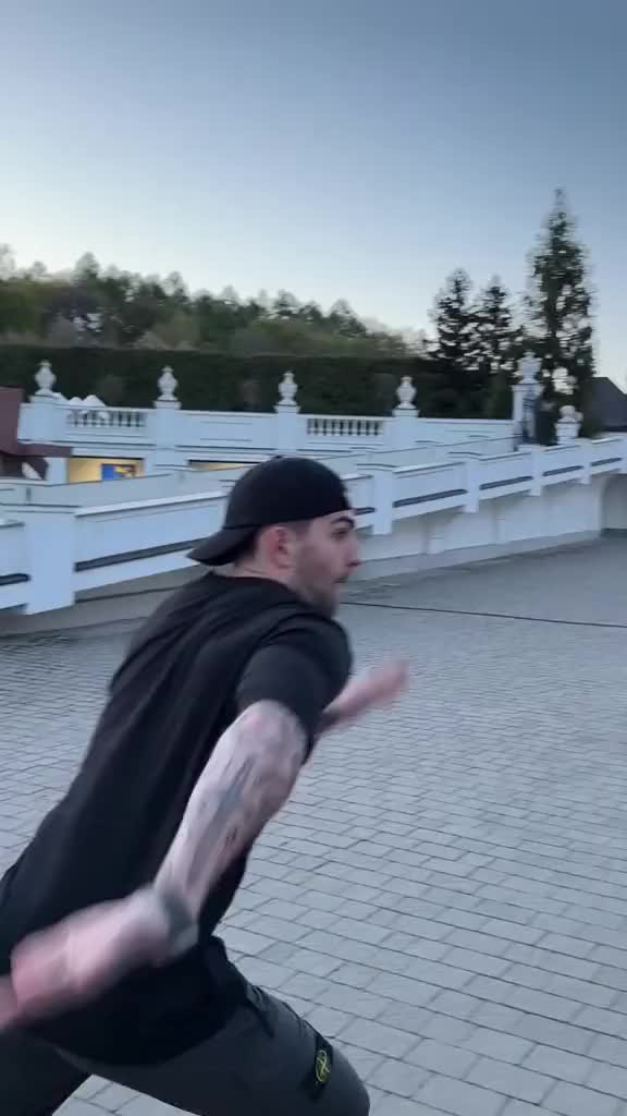 @user85092517726