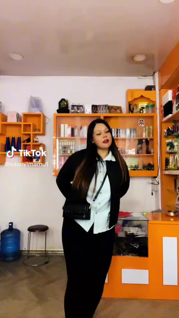 @Saanvimamu