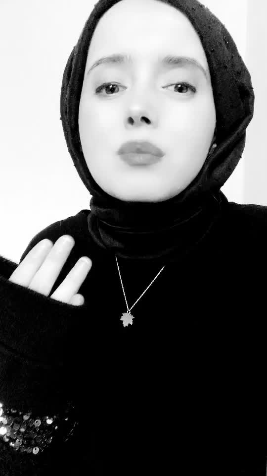 @Yasemin Akman