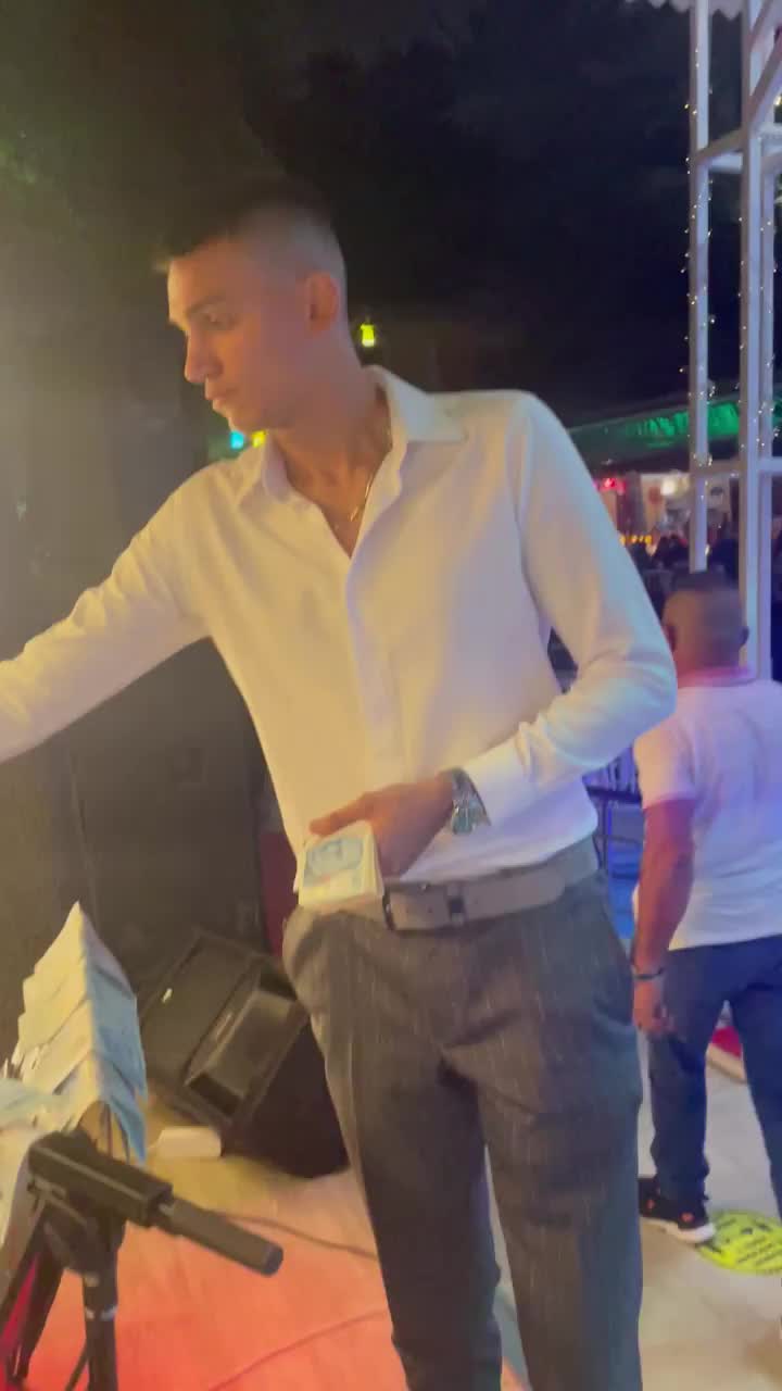 @efe &ouml;zcan
