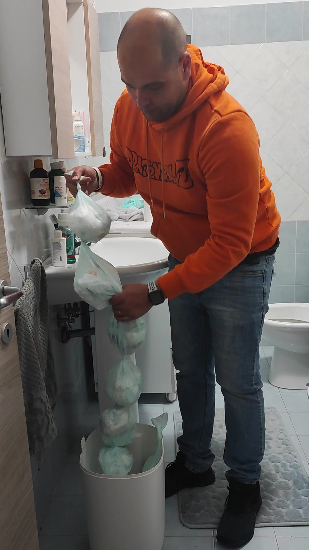 @sara zappal&agrave;