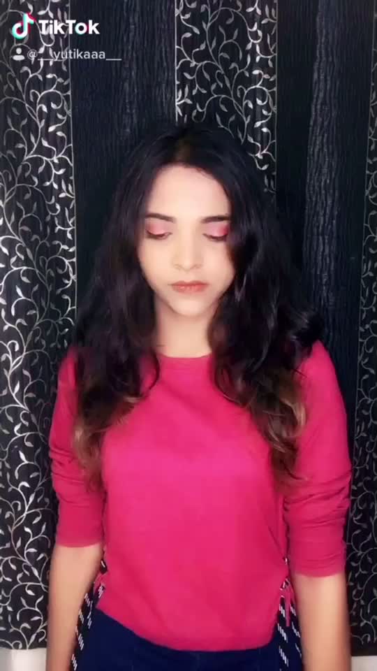 @Yutika Kudtarkar👑