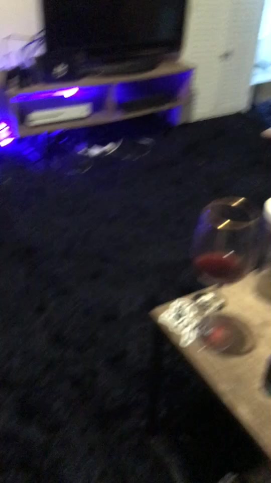 @Große Schwanzenergie