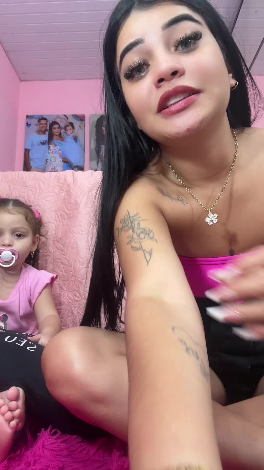 @Vivianyalencar
