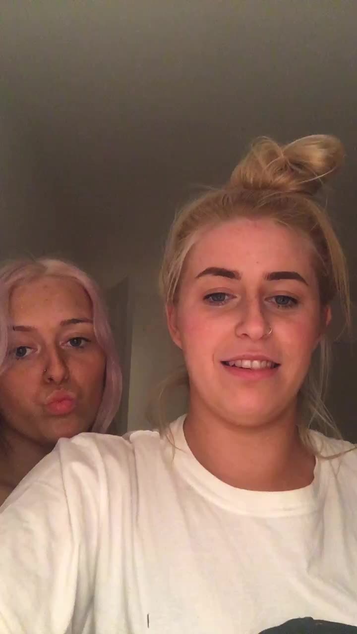 @ThelwellSisters✨