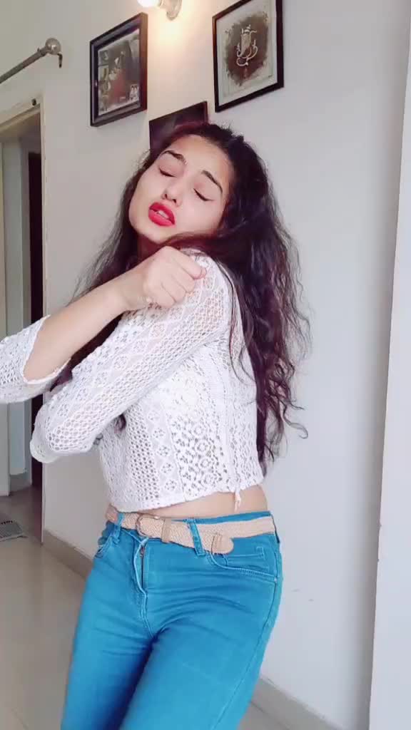 @varsha chaudhary