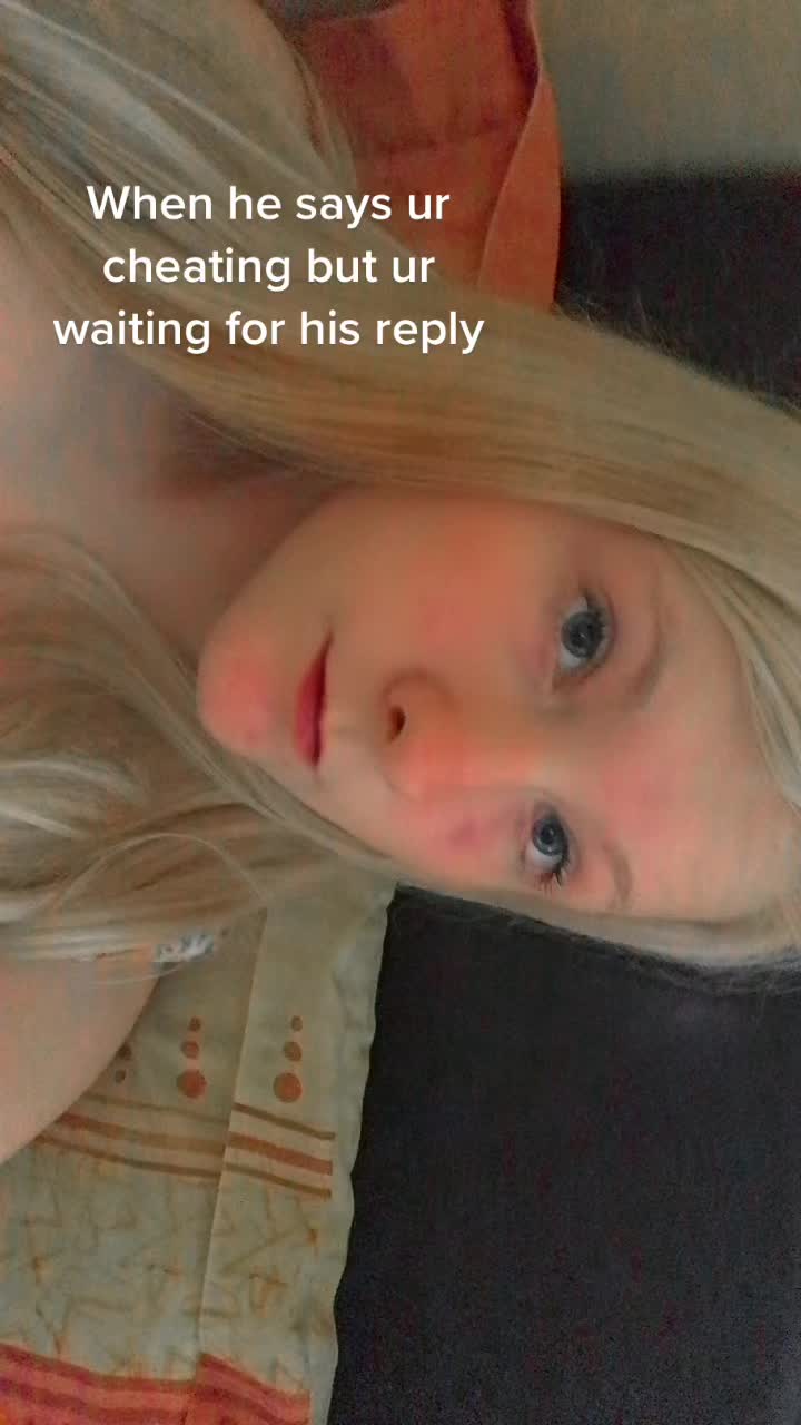 @Siennaisbored2