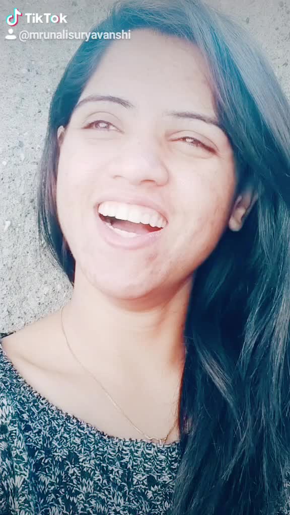 @👑🖤 Smile Queen🖤👑