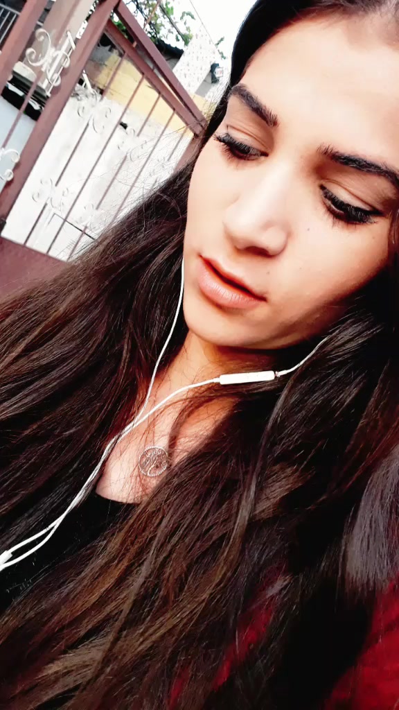@özdemir (instagram)