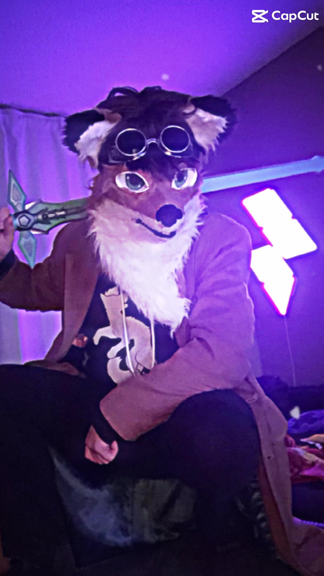 @Kitsu Foxx