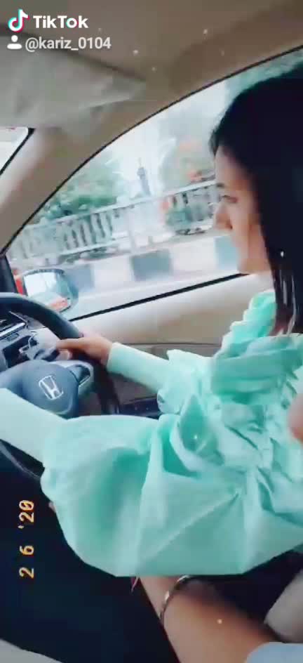 @kariz_0104