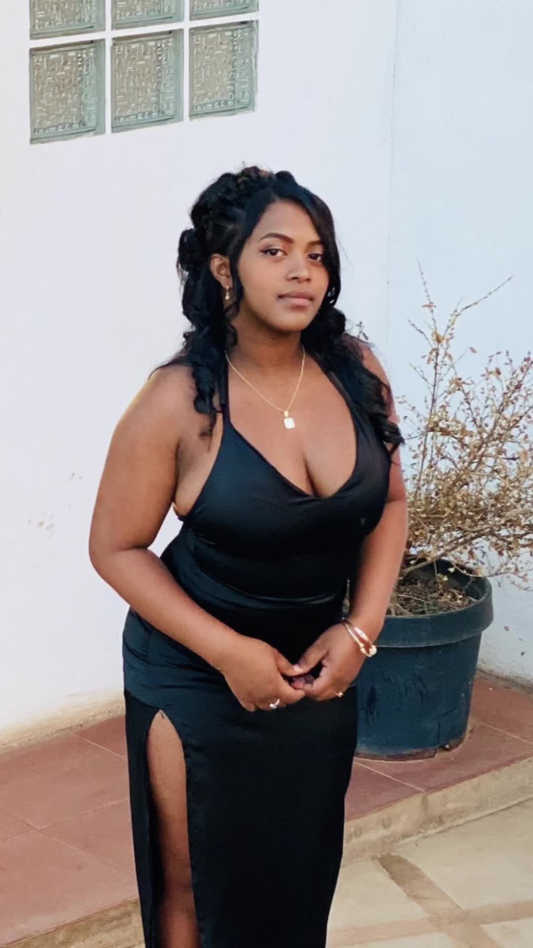 @Mickaëlla RM 🇲🇬