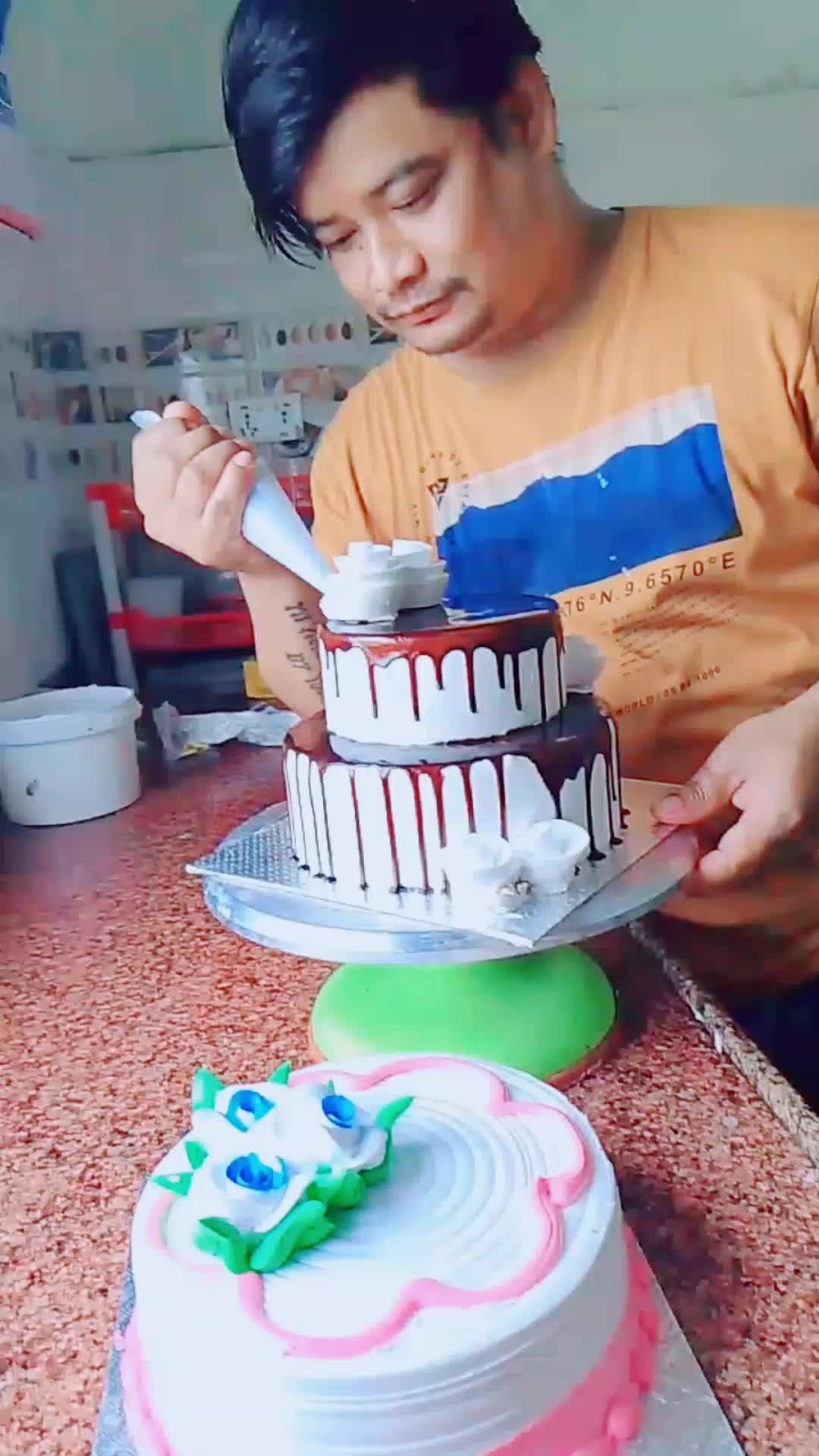 @Deepak poon🕊️