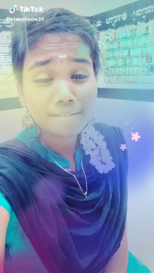 @Elaks_meow