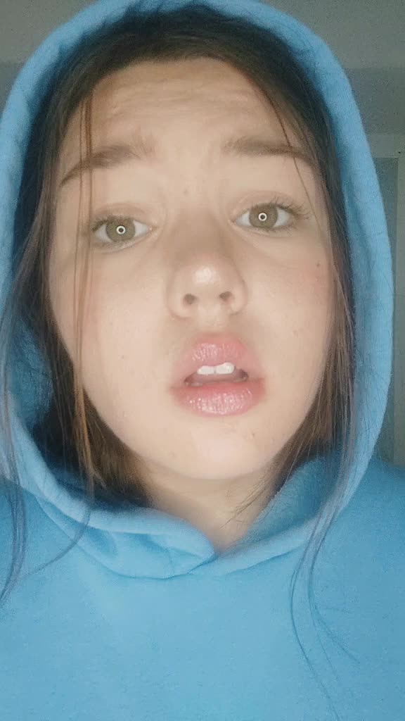 @kate_turner_
