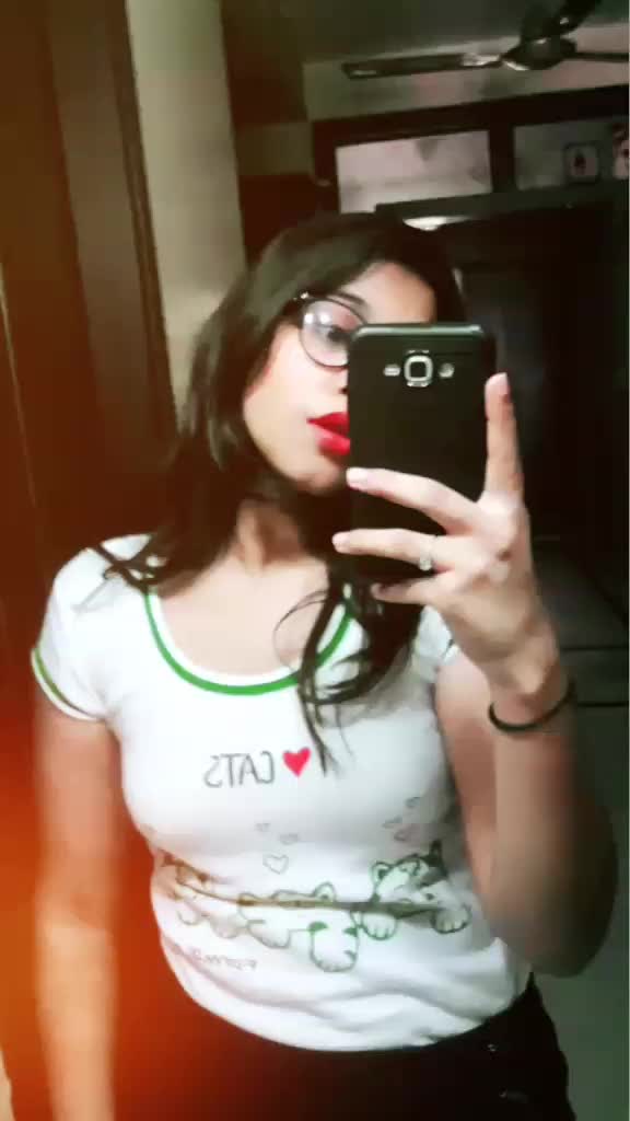 @_manvi_13
