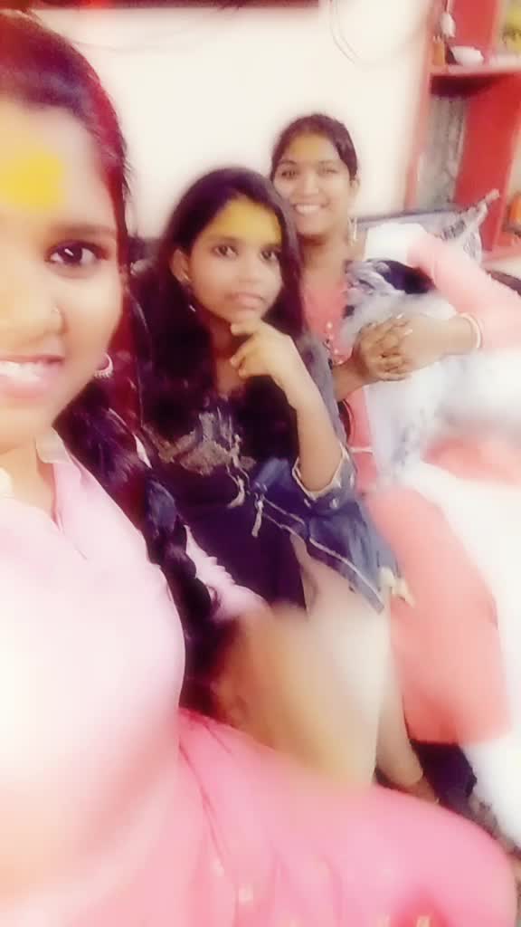 @unique girl