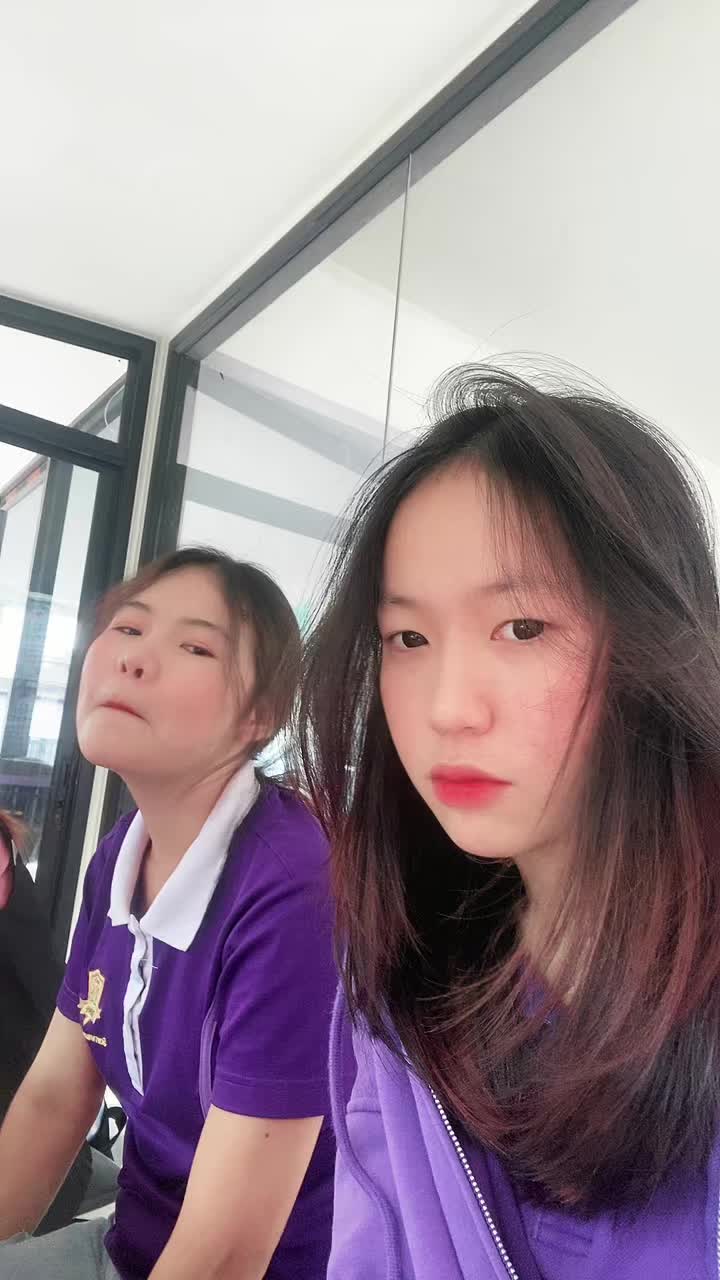 @Xiäø Ân Yuñ(เบอร์รี่)