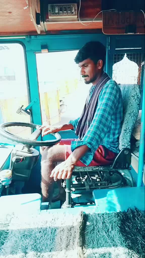 @Vicky 🚛🚛🚛