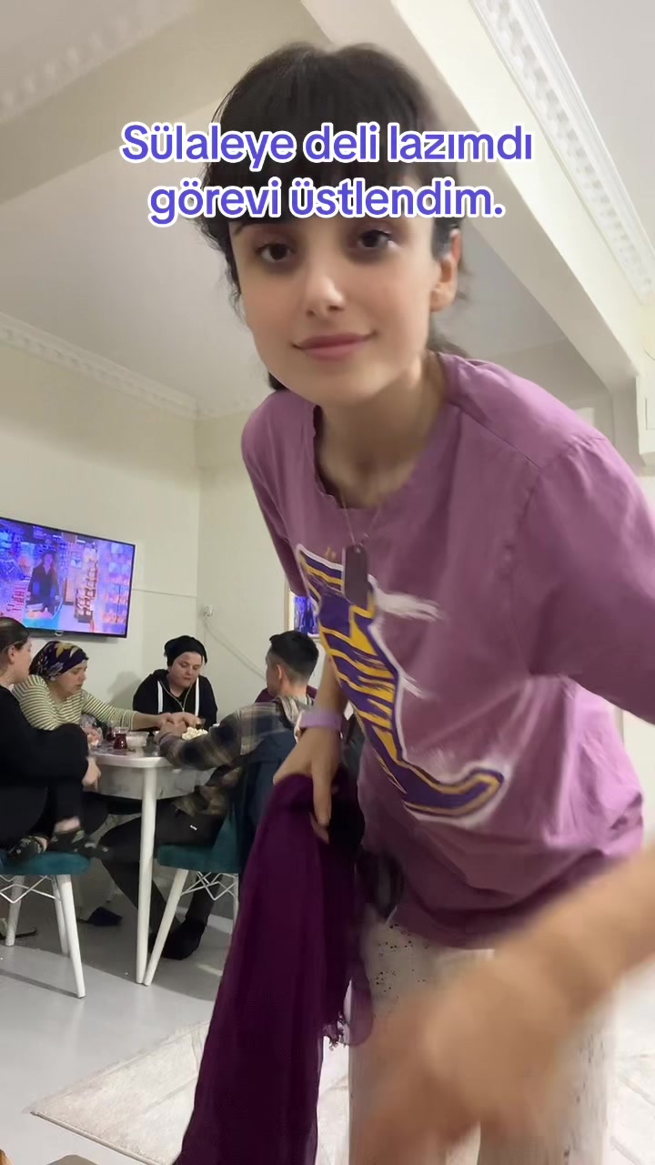 @ayseee5560