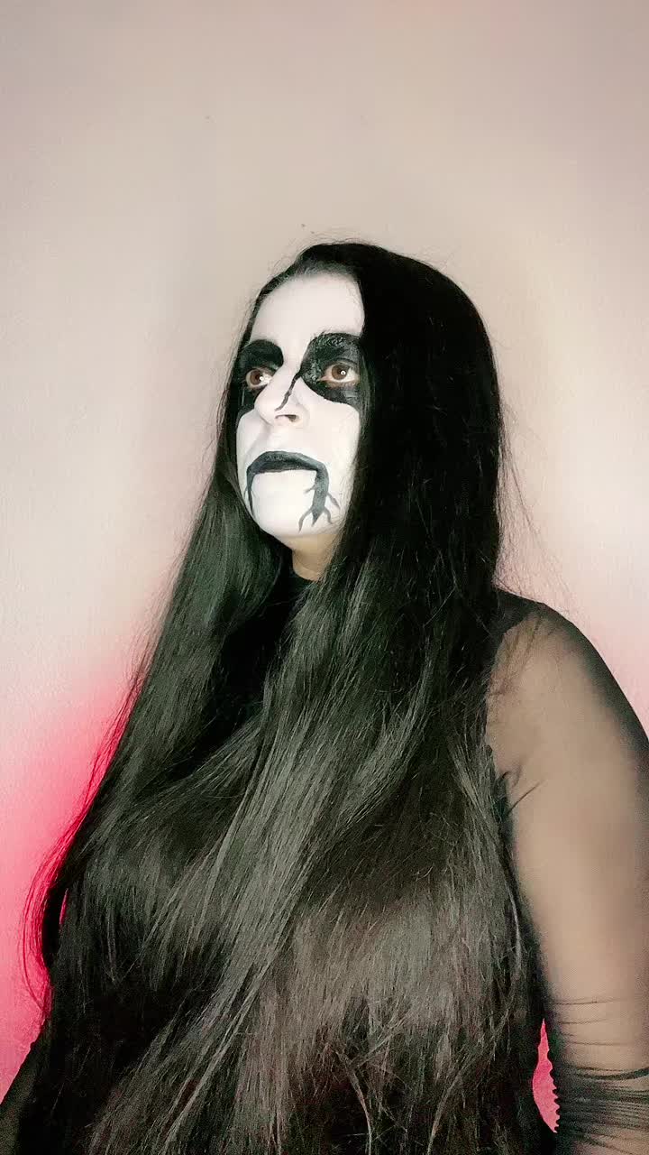 @QueridaGeek