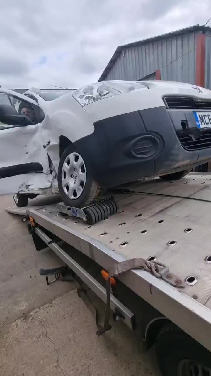 @SAS.AUTO.PARTS
