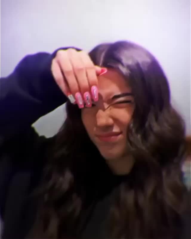 @<3