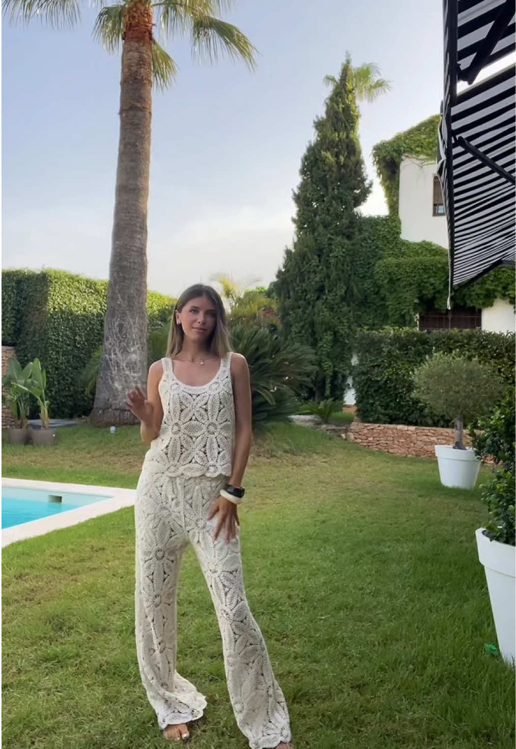 @alejandraboxc
