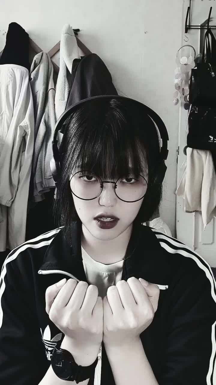 @856