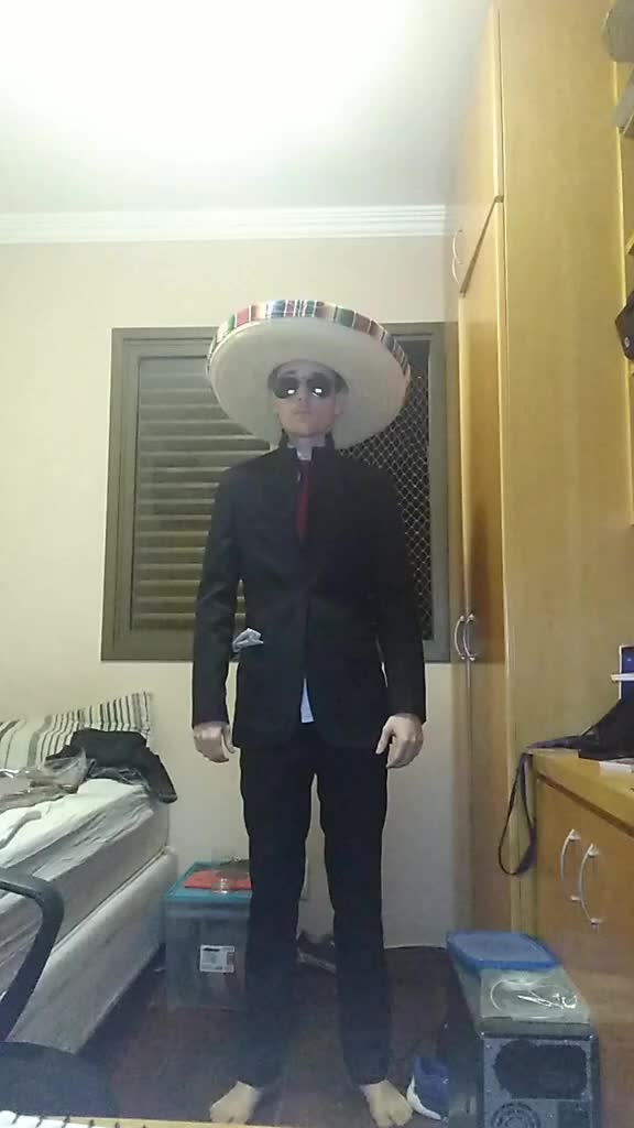 @rafa_romanhole