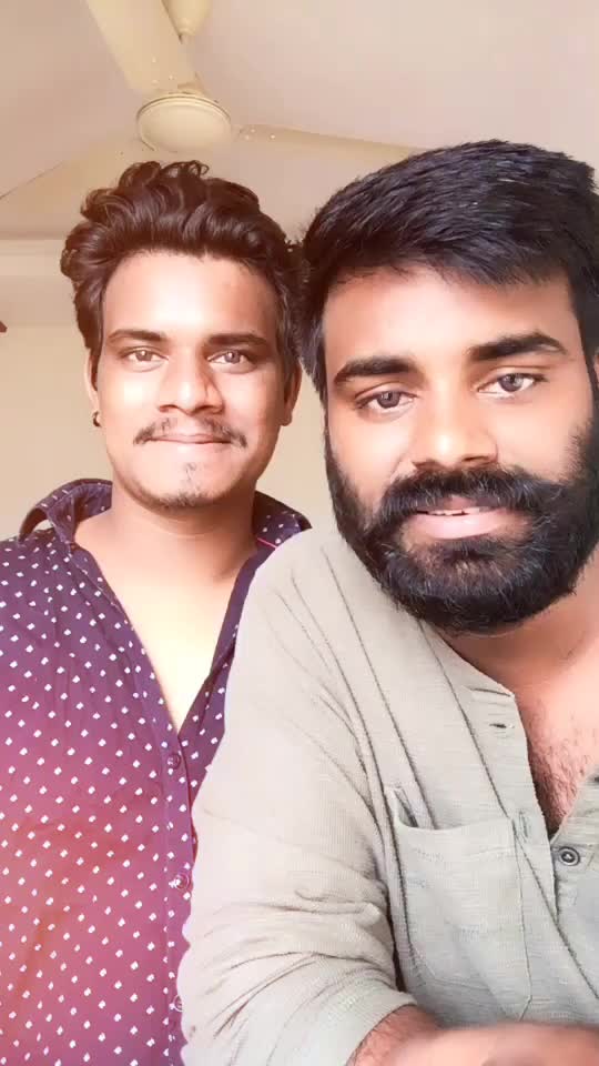 @F2  Brothers😁😜